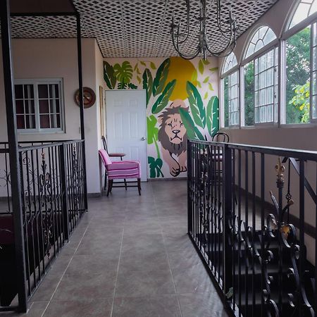 Black Lion Inn Santiago Exterior foto